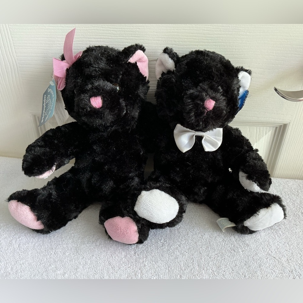 Black and White Stuffed Animal Cat Set - Picture 6 of 9
